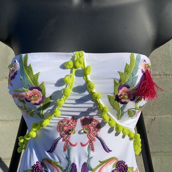 ASOS One Piece Embroidered Tassel Swim Suit Size 4 NWT - Picture 2 of 10